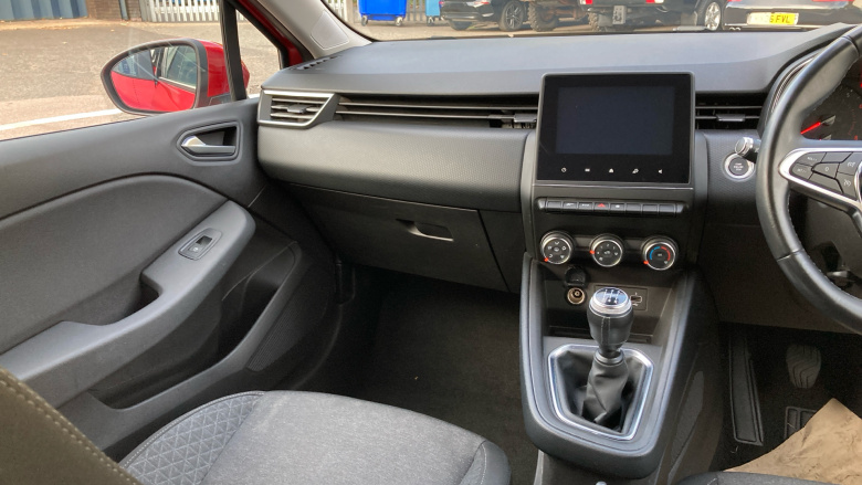 Renault Clio 1.0 TCe 100 Iconic 5dr Petrol Hatchback